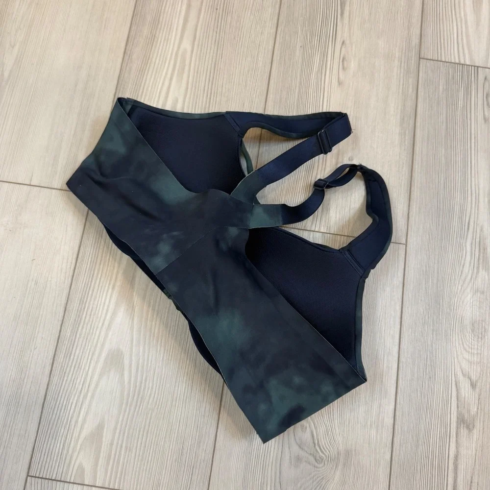 Victorias Secret Knockout Front Close Sport‎ Bra 38D Blue Tie Dye High Impact